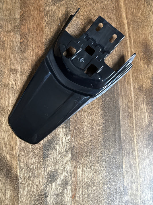 Rear fender